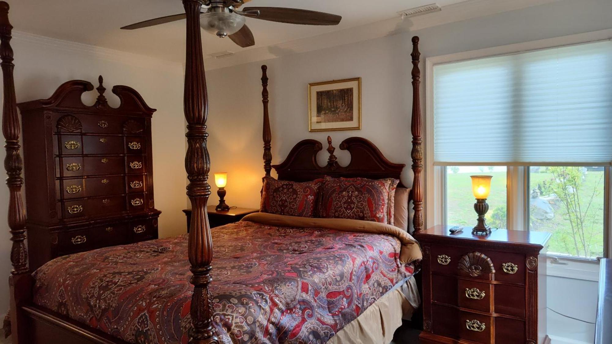 Kingsbay Mansion And Vacation Rental Houses Marion Ruang foto